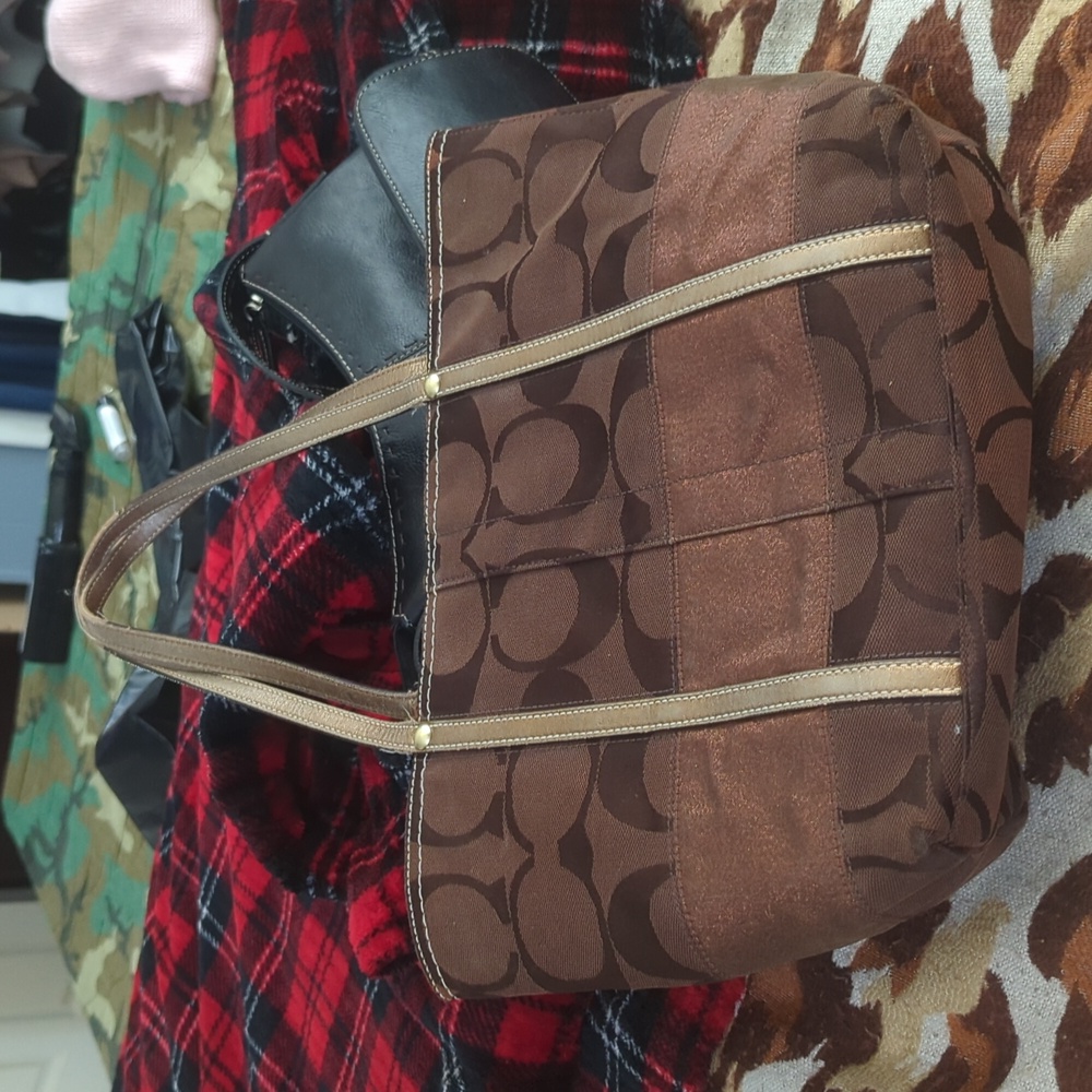 Coach 12 inch tote